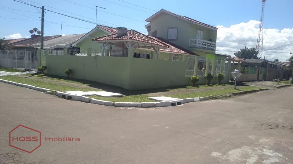 Casa com Sala ampla no Jardim dos lagos