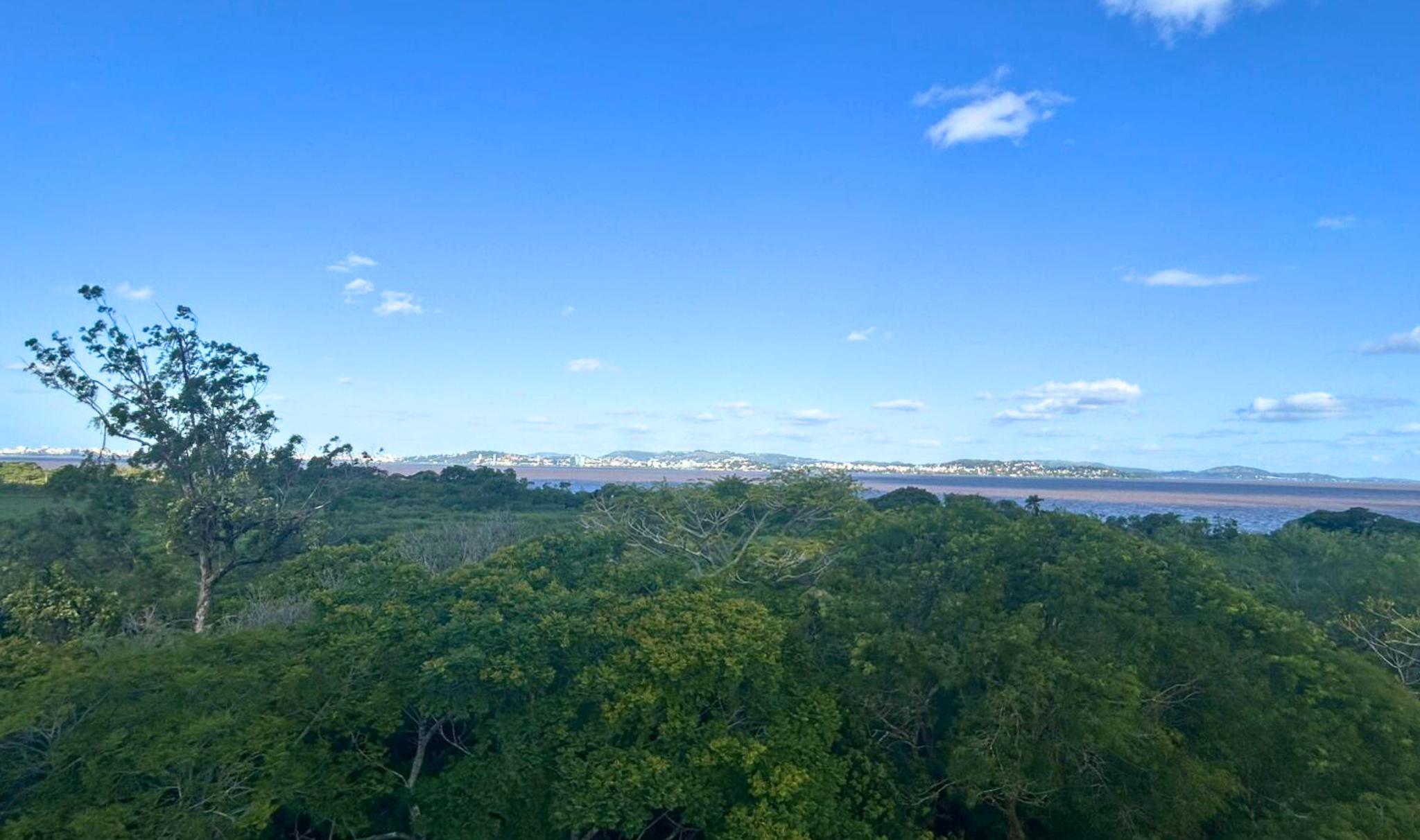 EXCELENTE APARTAMENTO À VENDA