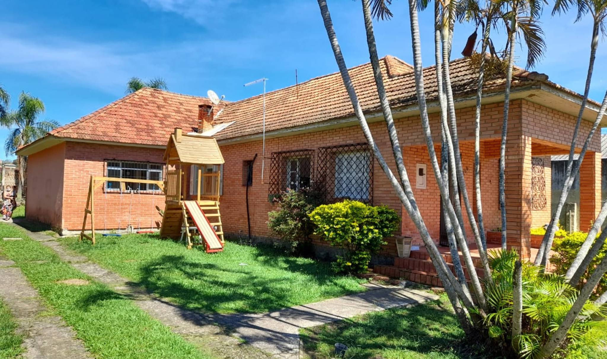 Casa para VENDA localizada na Vila nova!