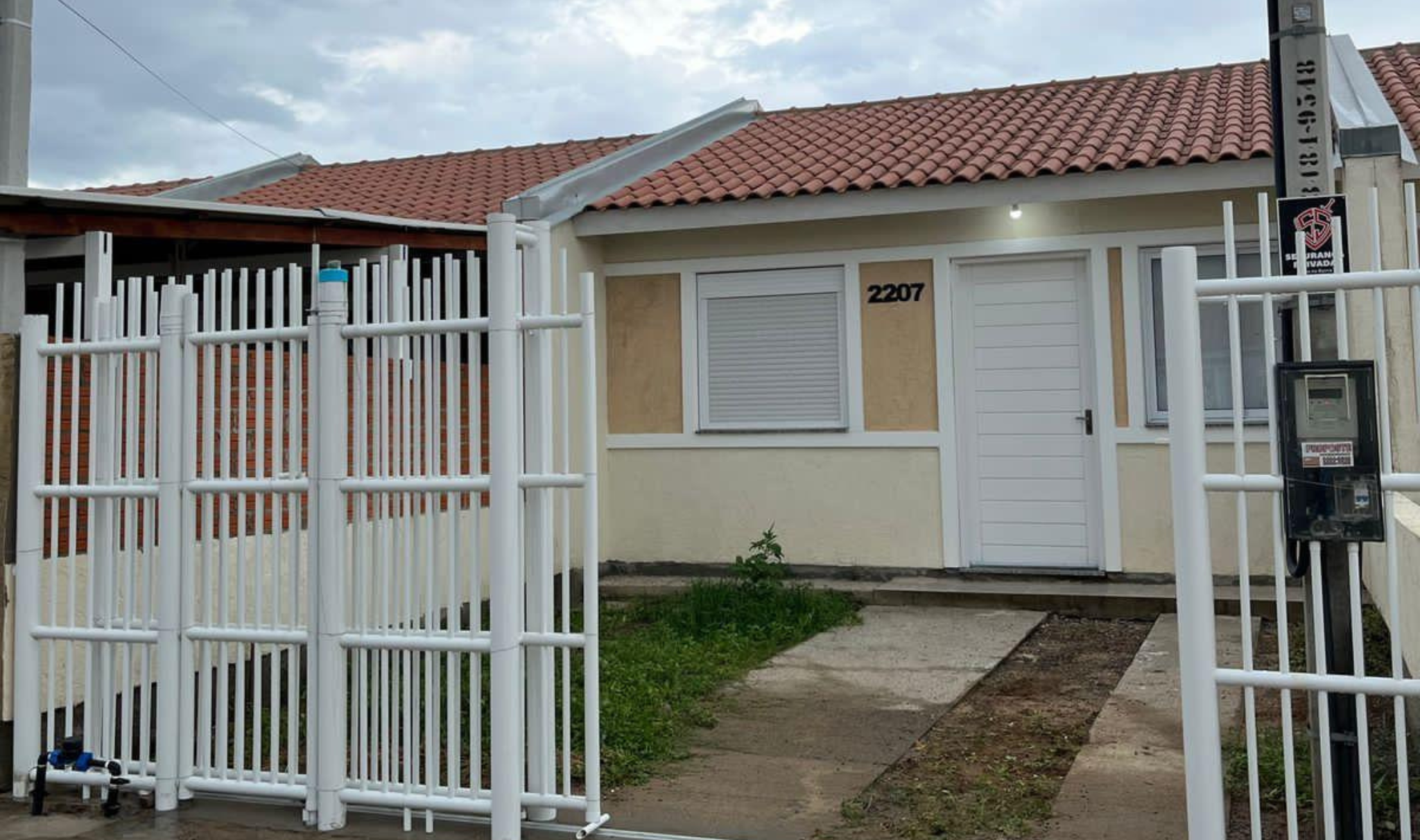 Ótima Casa semi mobiliada para Venda na Araucária 