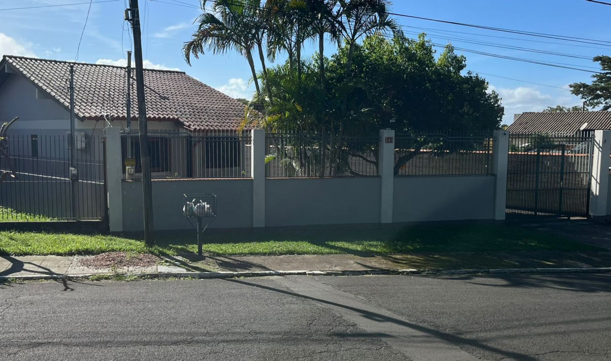 Excelente Casa para locação localizada no Bairro Alegria