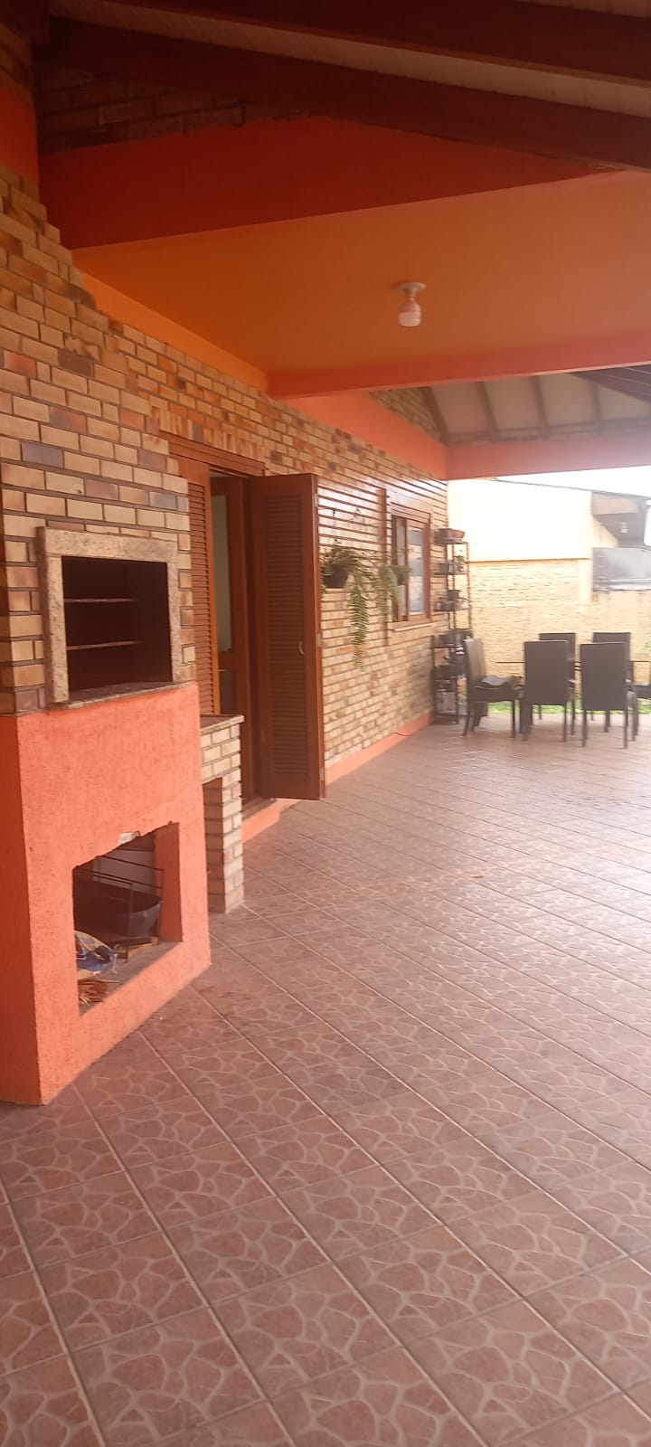 GRUPO HOSS grupo-hoss