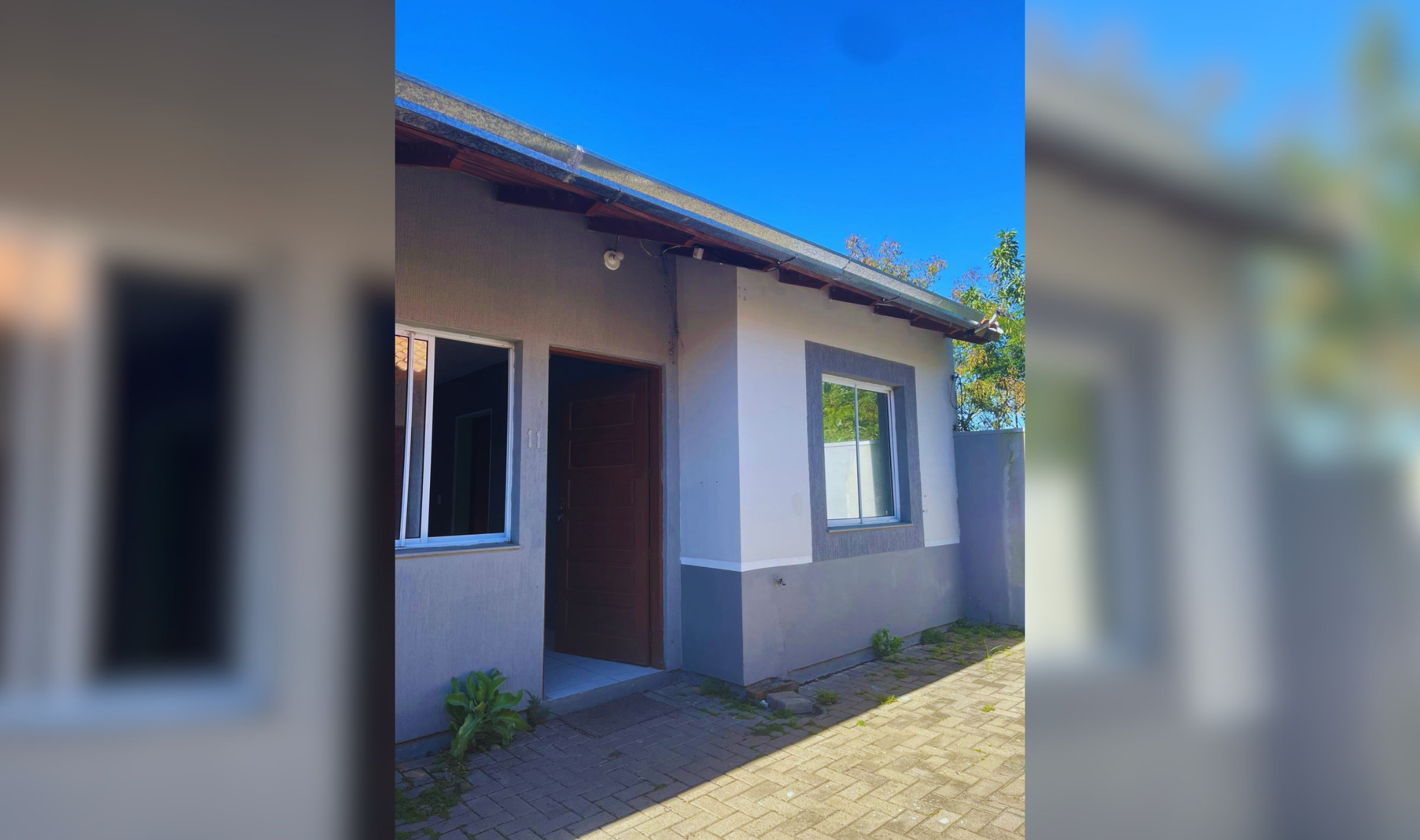 Casa em Condomínio à VENDA