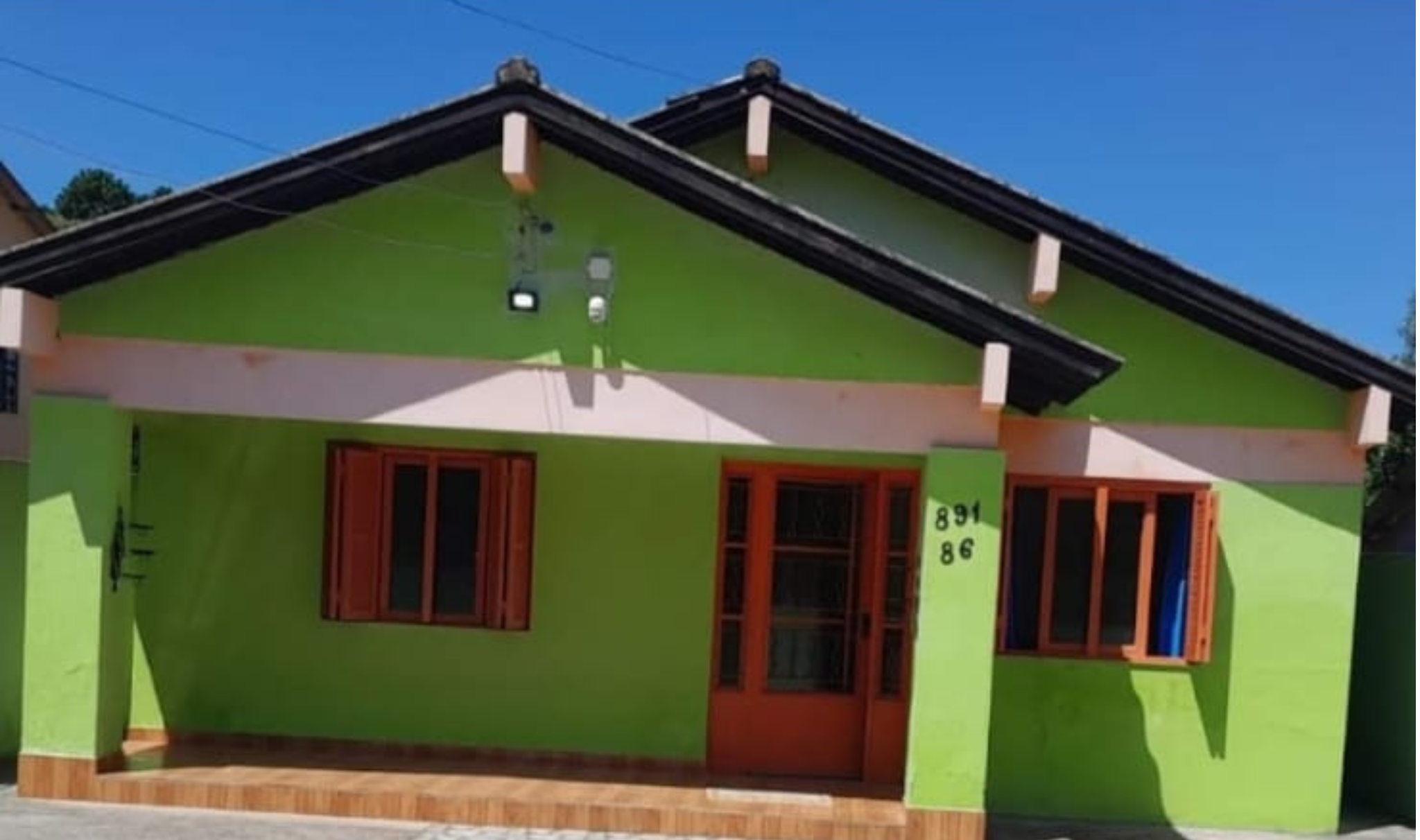 CASA PARA VENDA - PEDRAS BRANCAS
